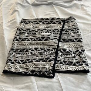 Black and White Patterned Women's Skirt
